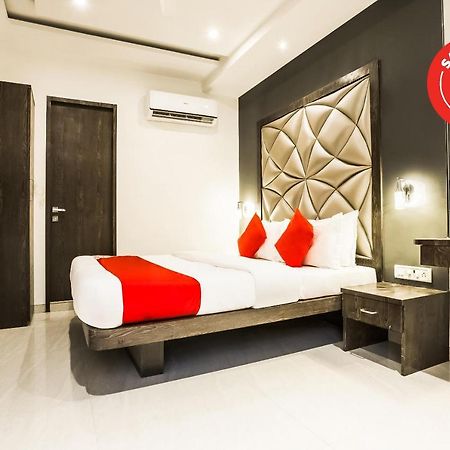 Oyo 37559 Hotel Al Haram Mumbai Kültér fotó