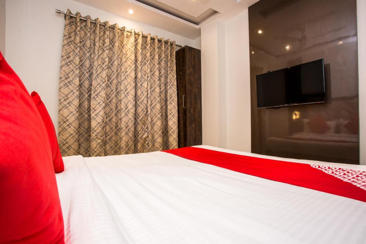 Oyo 37559 Hotel Al Haram Mumbai Kültér fotó