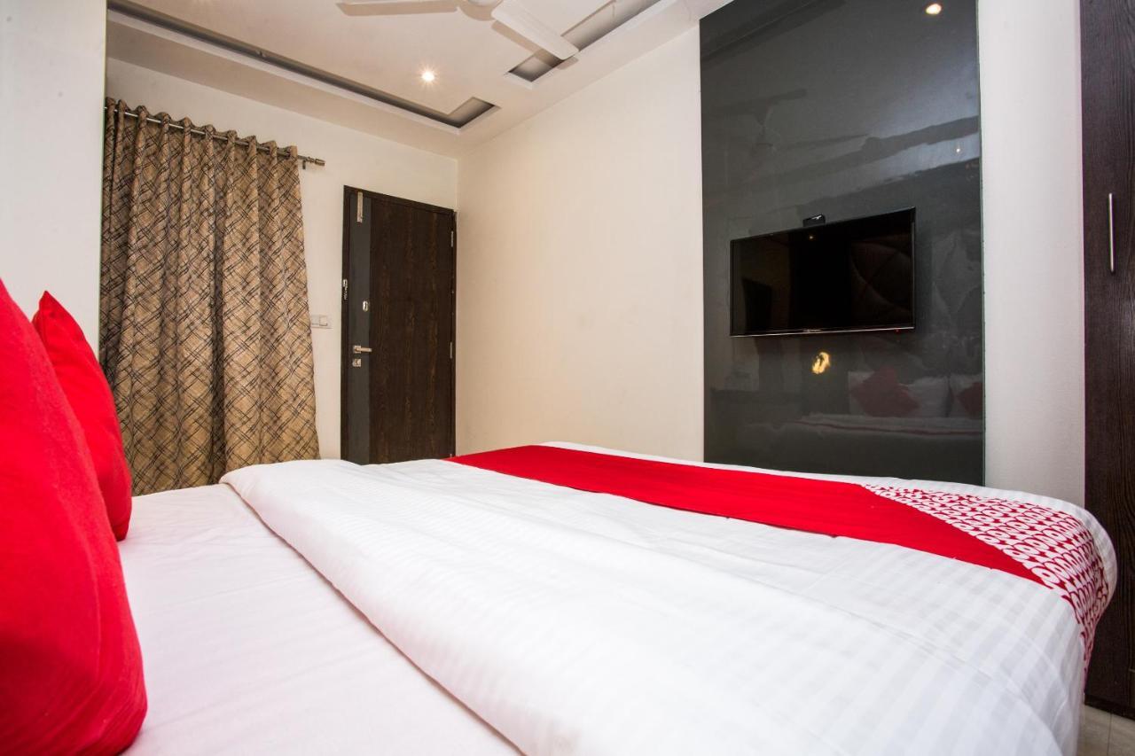 Oyo 37559 Hotel Al Haram Mumbai Kültér fotó