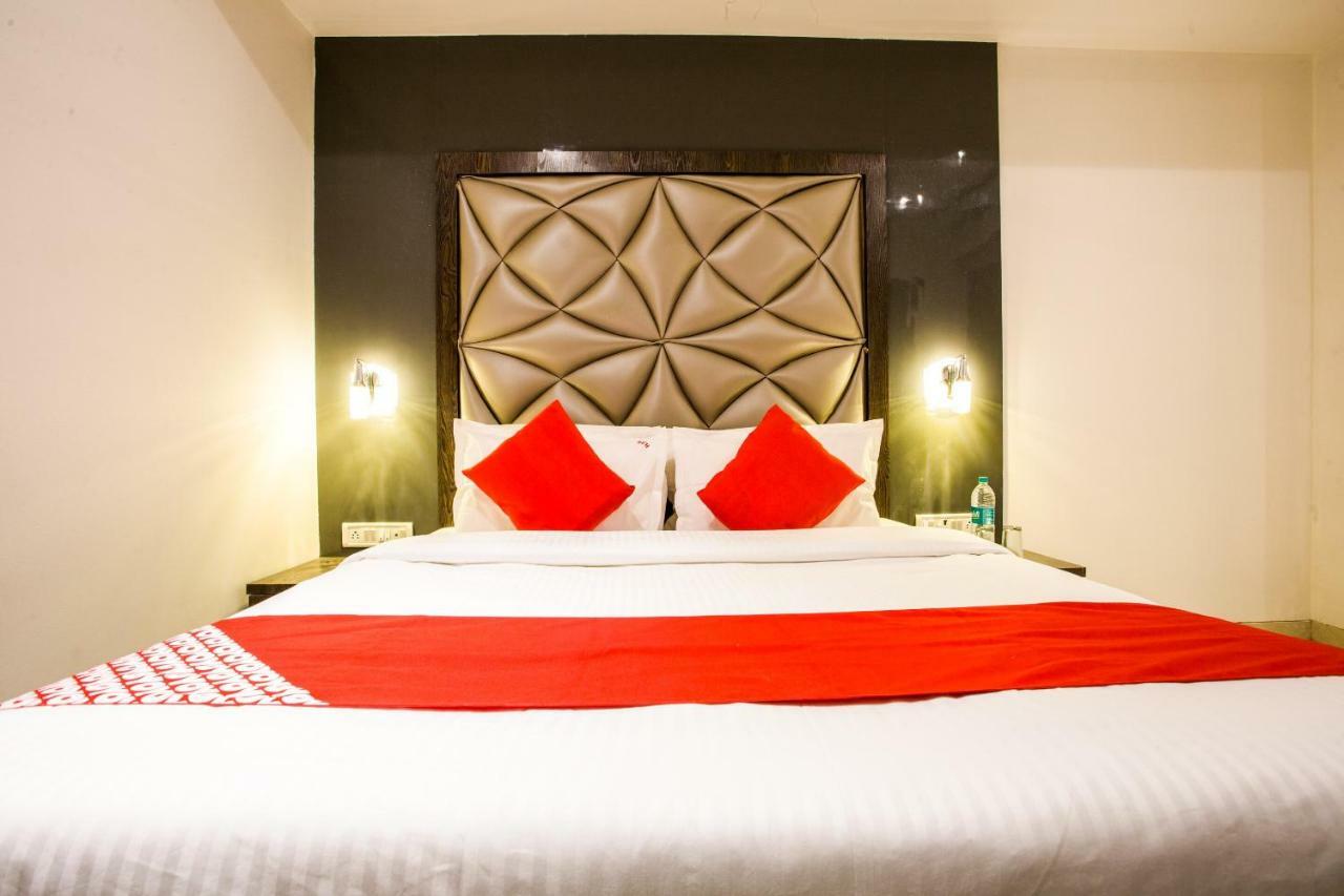 Oyo 37559 Hotel Al Haram Mumbai Kültér fotó