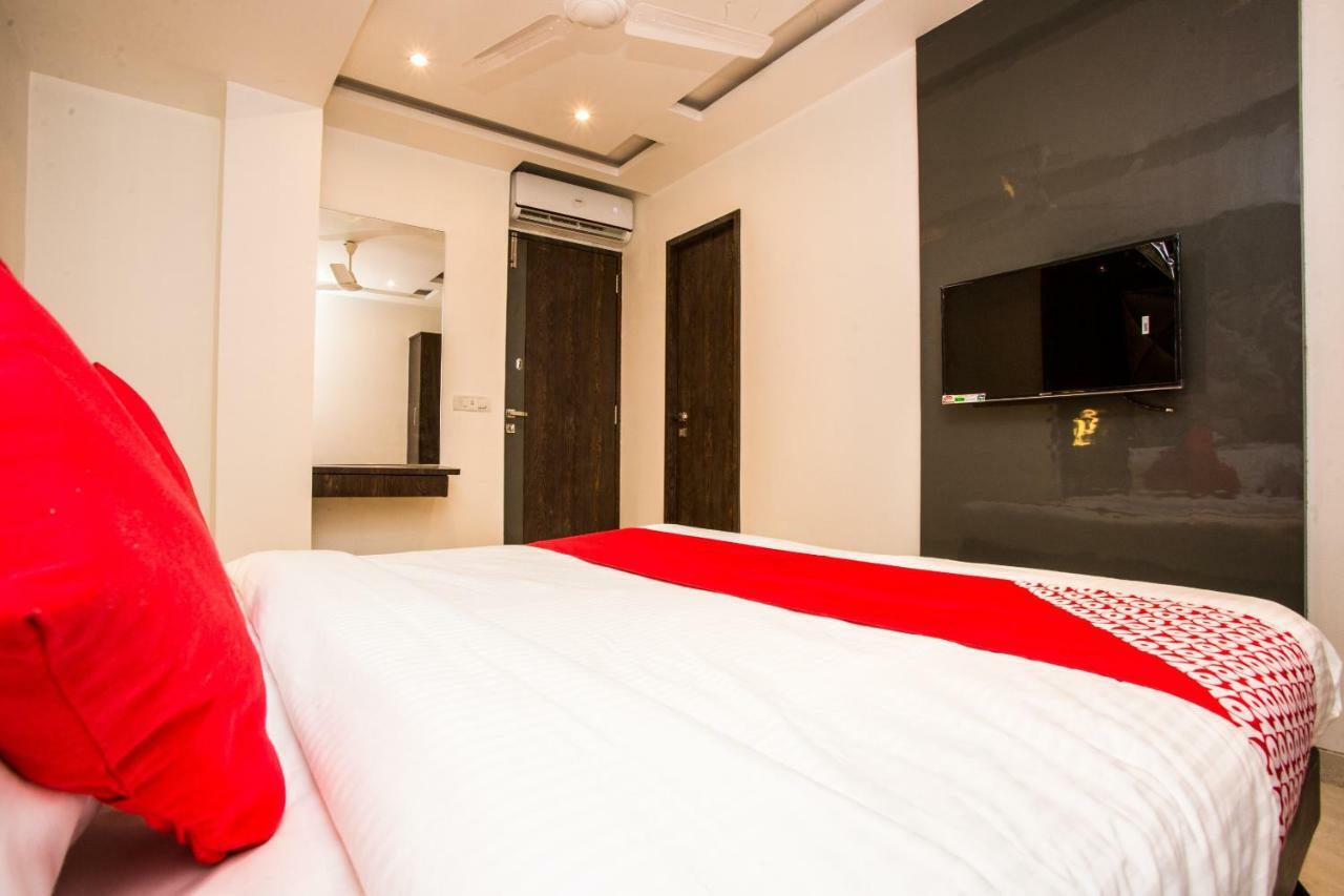 Oyo 37559 Hotel Al Haram Mumbai Kültér fotó