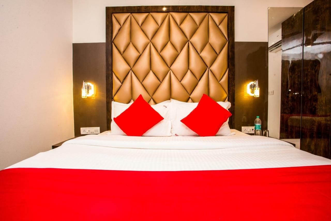 Oyo 37559 Hotel Al Haram Mumbai Kültér fotó