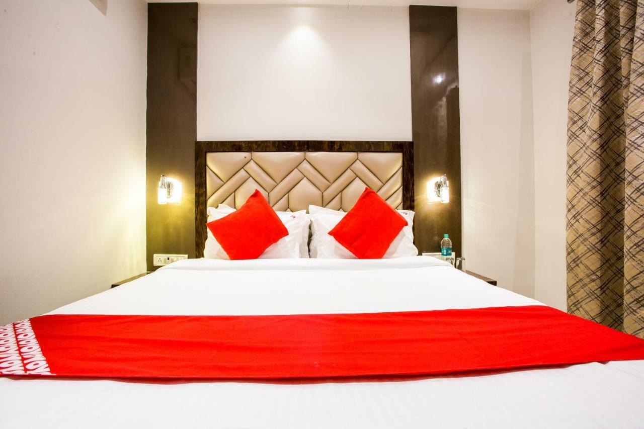Oyo 37559 Hotel Al Haram Mumbai Kültér fotó